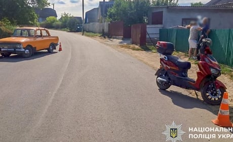 У Чорниводах в ДТП травмувалася водійка електроскутера
