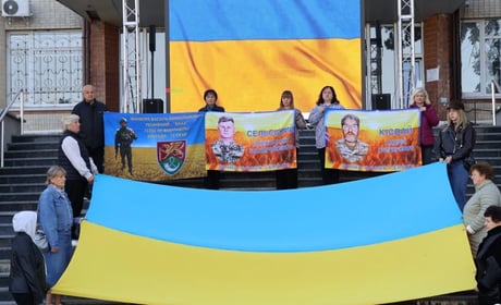 У Городку вшанували пам’ять трьох загиблих захисників України