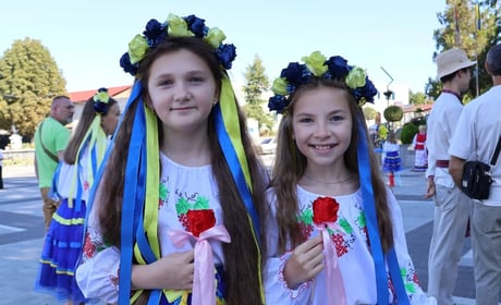 «Україну я хочу бачити вільною». Як у Городку відзначили 35-ту річницю Незалежності
