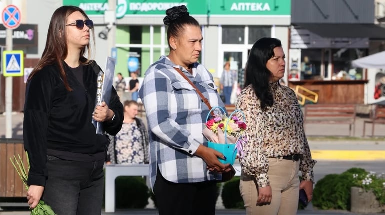 У Городку вшанували пам’ять Романа Грабника: воїну назавжди 23