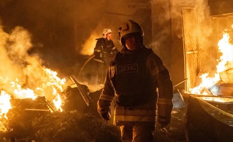 П’ятеро постраждалих та пожежа на речовому ринку – наслідки атаки БпЛА на Хмельниччині
