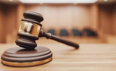 На Шепетівщині чоловіка засудили за побиття малолітньої дитини