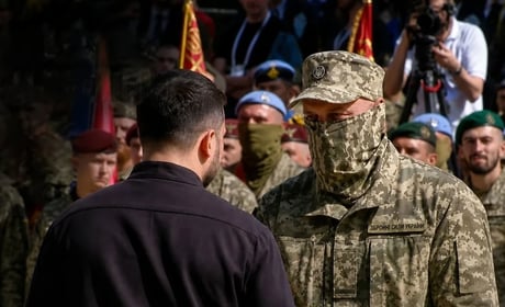 Президент України нагородив орденом військовослужбовця із Нетішина