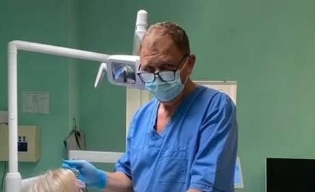 Лікар з 20-річним стажем відкрив стоматологічний кабінет у Ганнополі завдяки мікроґранту
