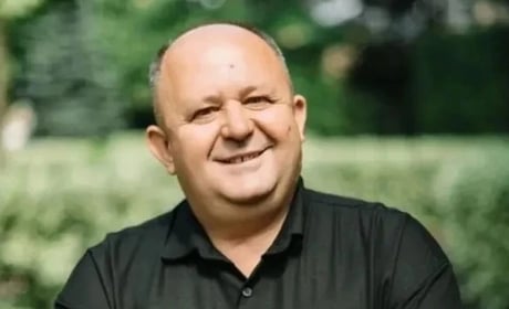 Вчитель з Улашанівської громади увійшов до топ-10 найкращих учителів України