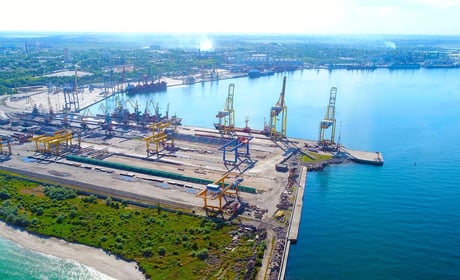 Хабар у 500 тис. грн: у Чорноморському порту затримали чиновника