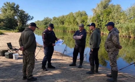 Безпека на воді: у Біляївці офіцери-рятувальники провели рейд біля водойм
