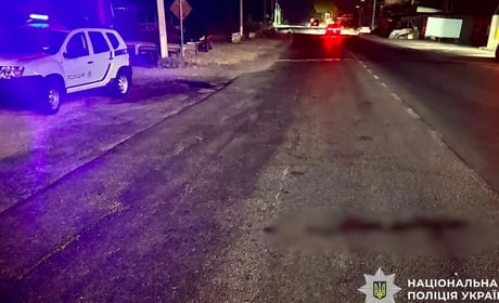 ДТП у Великодолинському: авто збило пенсіонерку
