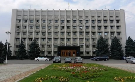 Родина прийшла без одягу до Одеської ОВА: що відомо