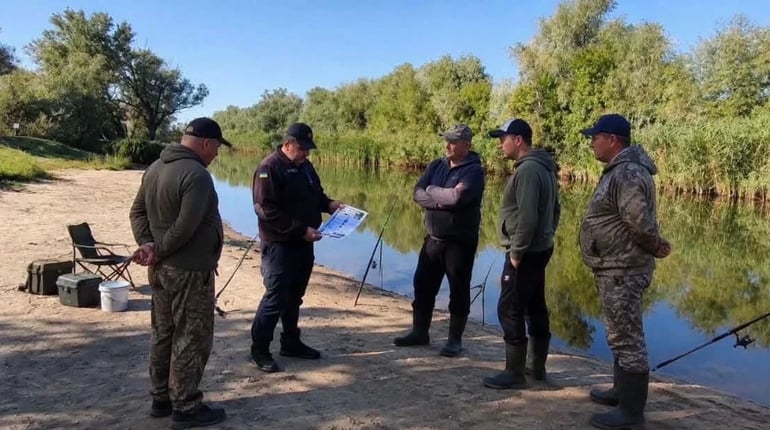 Безпека на воді: у Біляївці офіцери-рятувальники провели рейд біля водойм