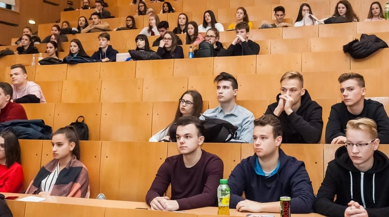 Підвищення стипендій з 1 вересня 2026: як зміняться виплати