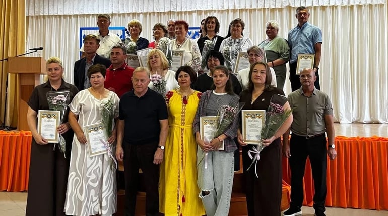 17 освітян Біляївської громади відзначили грамотами напередодні нового навчального року
