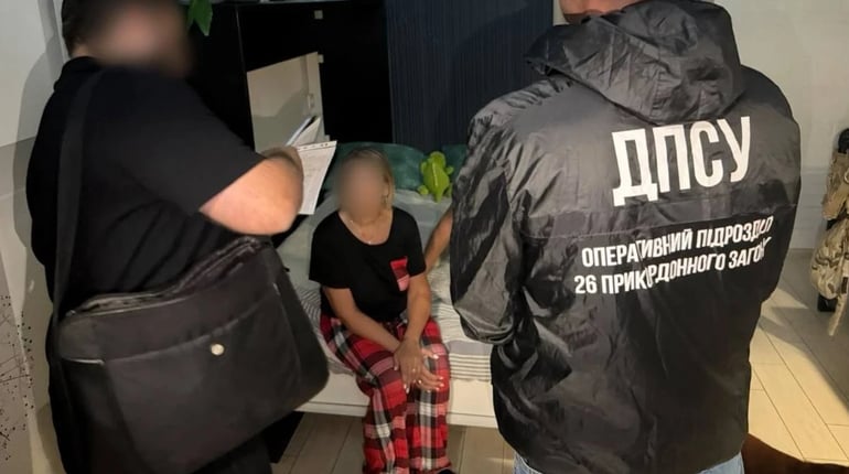 Лікаря і медсестру в Одесі підозрюють у схемі з оформленням інвалідності за 3000 доларів