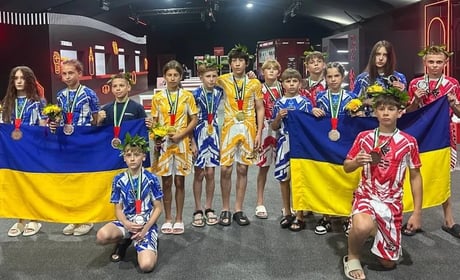 Українська юнацька збірна ММА здобула 49 медалей на чемпіонаті світу в Абу-Дабі
