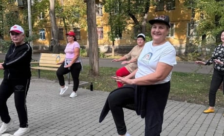 Танцювальний клуб «Молоді серцем» у Жовтих Водах: як люди 50+ здійснюють мрії