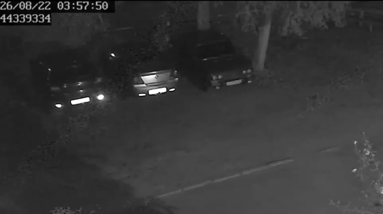 Злили бензин з авто: автовласник у Жовтих Водах скаржиться на крадіїв
