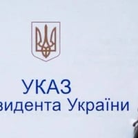 Троє кременчан отримали високі державні нагороди