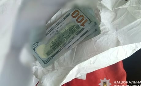 На Кременеччині жінка прихистила дівчину, а та вкрала в неї гроші