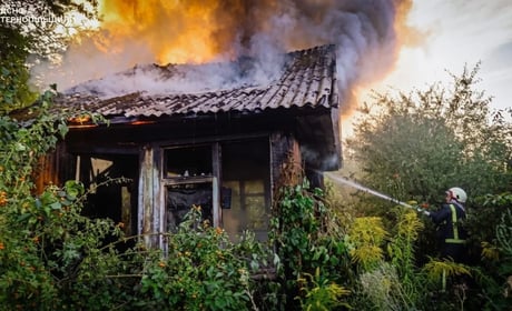 На Кременеччині за добу рятувальники ліквідували три пожежі