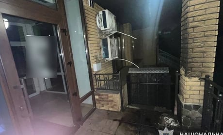 Житель Кременеччини підпалив вхід до банку: його затримали