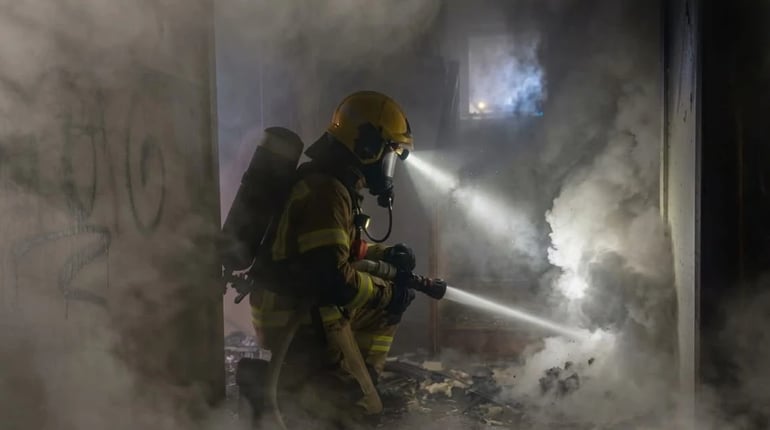 На Кременеччині за добу рятувальники ліквідували три пожежі