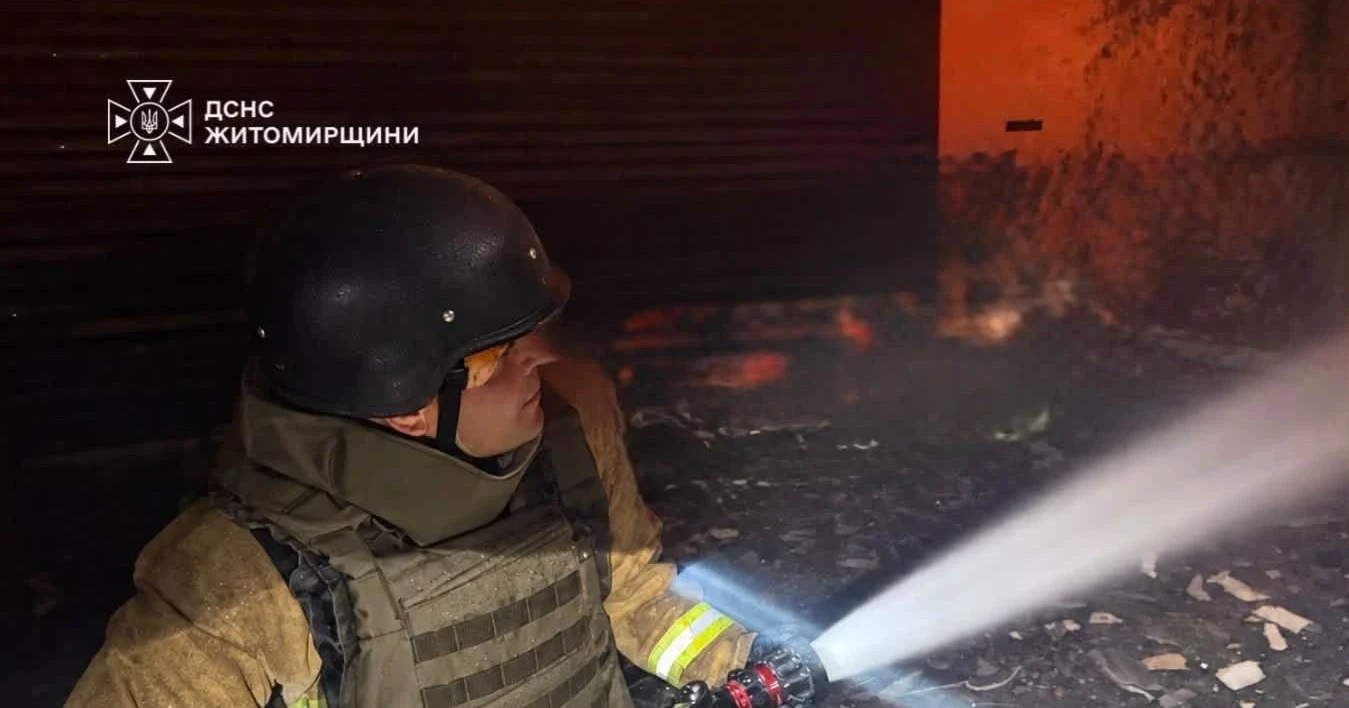 Пошкоджені будинки, ліцей та об'єкти енергетики: начальник ОВА розповів про атаку на Житомирщину