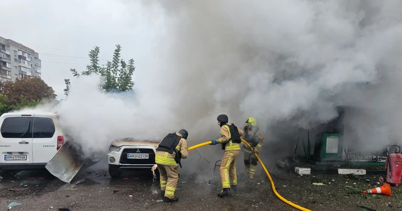 У передмісті Звягеля через атаку росіян 21 вересня постраждала автозаправка
