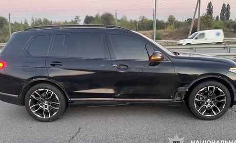 ДТП поблизу Наталівки: автомобіль BMW зіткнувся з мотоциклом