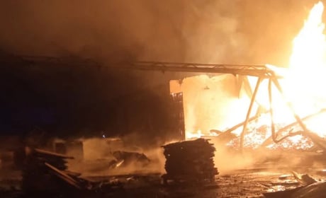 На Житомирщині внаслідок атаки безпілотників пошкоджено приватне підприємство