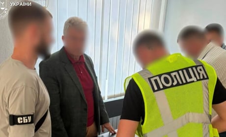 Продавав фіктивну інвалідность: на Житомирщині судитимуть головного лікаря за хабар