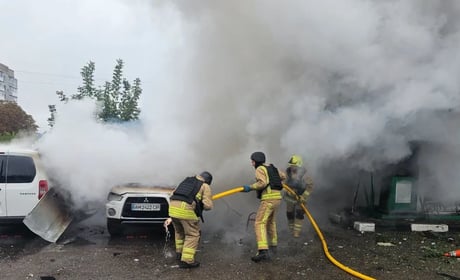 У передмісті Звягеля через атаку росіян 21 вересня постраждала автозаправка