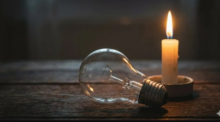 Графік відключень світла на Житомирщині 7 жовтня: коли вимикатимуть кожну чергу