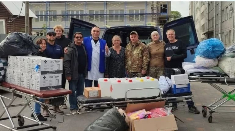 Допомога з-за кордону: що передали волонтери для Звягельської лікарні