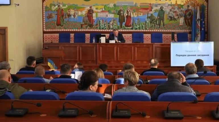Що вирішили на позачерговому виконкомі у Звягелі: подробиці