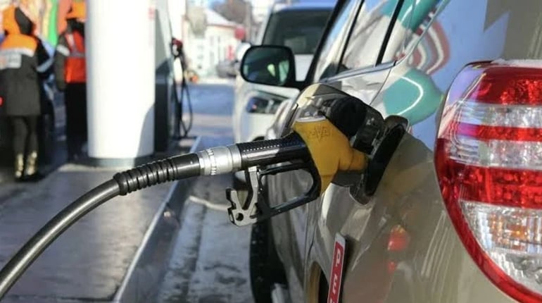 Чому у Звягелі вимагають зупинити роботу АЗС WOG: хронологія подій та рішень