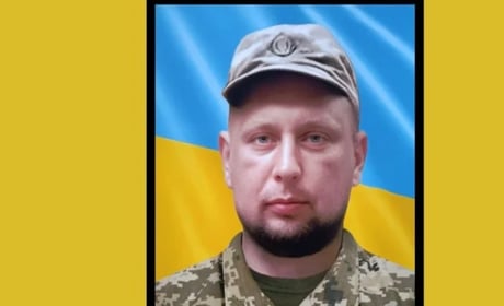 Повернувся додому на щиті: Суботцівська громада попрощалася із Захисником Олександром Красноумовим