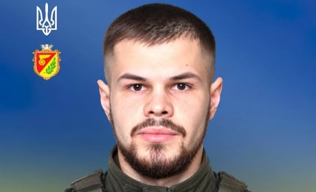 У 25 років трагічно обірвалося життя військовослужбовця зі Знам’янки Олександра Сосніна