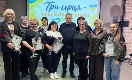 У Великобурлуцькій громаді привітали педагогів із професійним святом