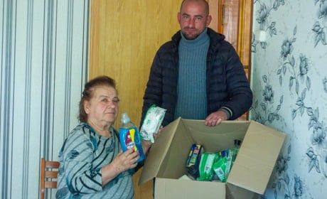 Благодійники привезли допомогу для маломобільних мешканців Куп’янської громади