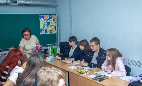 Чай, розмови та шкільний дзвоник: освітній процес отримав нове звучання