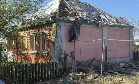 П’ять КАБів по Великому Бурлуку: троє людей поранені, пошкоджені житлові будинки та дитсадок