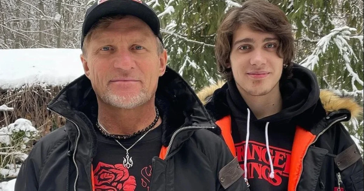 «Служив у бойовій бригаді»: син Олега Скрипки відповів на критику через демобілізацію