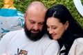 «Щасливі втрьох»: Соломія Вітвіцька виписалася з пологового будинку
