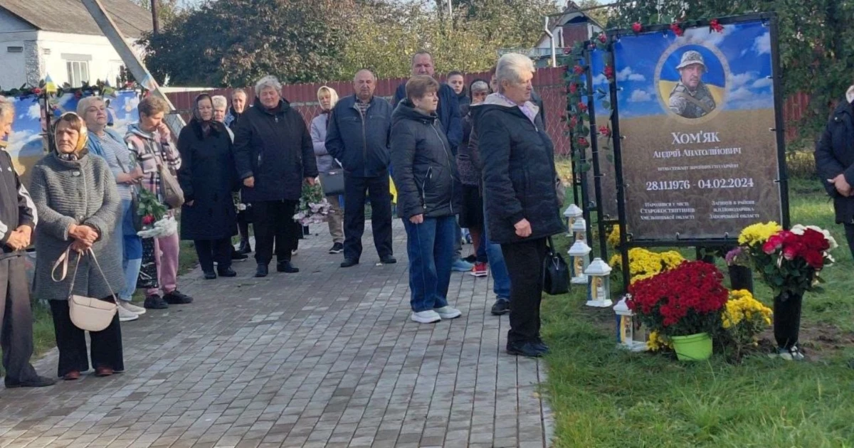 На Алеї Пам’яті в Пашківцях з’явилися ще п’ять портретів полеглих воїнів