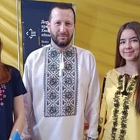 Семеро юних волонтерів із Попівців стали героями книги «Україна — це ми!»