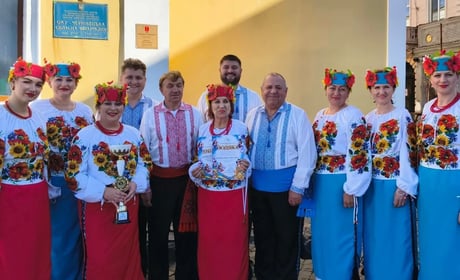 Гран-прі для Старокостянтинова: ансамбль імені Володимира Ножки тріумфував у Чернівцях