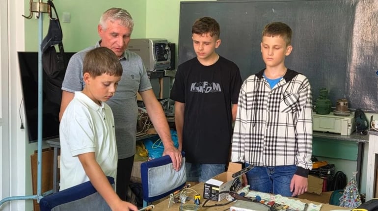«А як це працює?»: Станція юних техніків - місце, де дитяча цікавість перетворюється на винаходи
