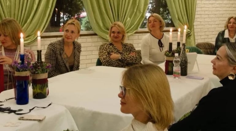 «Сила бути собою»: у Старокостянтинові стартував новий цикл жіночих зустрічей