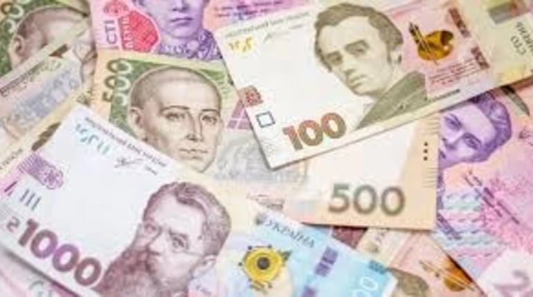 Вкрала понад 70 тисяч грн і витратила на розваги: перед судом постане жителька Старокостянтинівщини