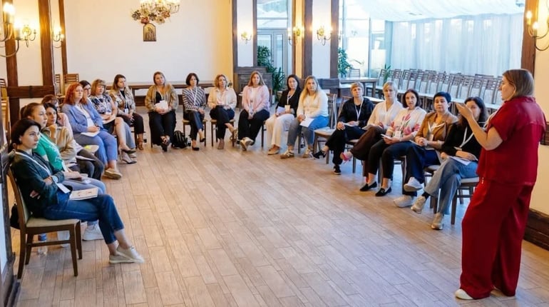 Новини Старокостянтинівщини: поїздка за новими технологіями, дербі та допомога ЗСУ